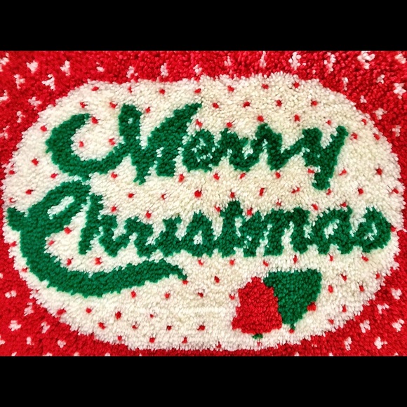 Vintage Christmas Hooked Rug - Picture 2 of 5